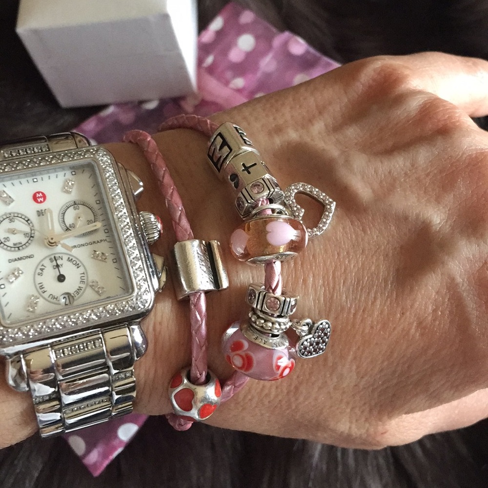 Pandora bracelet 🌸